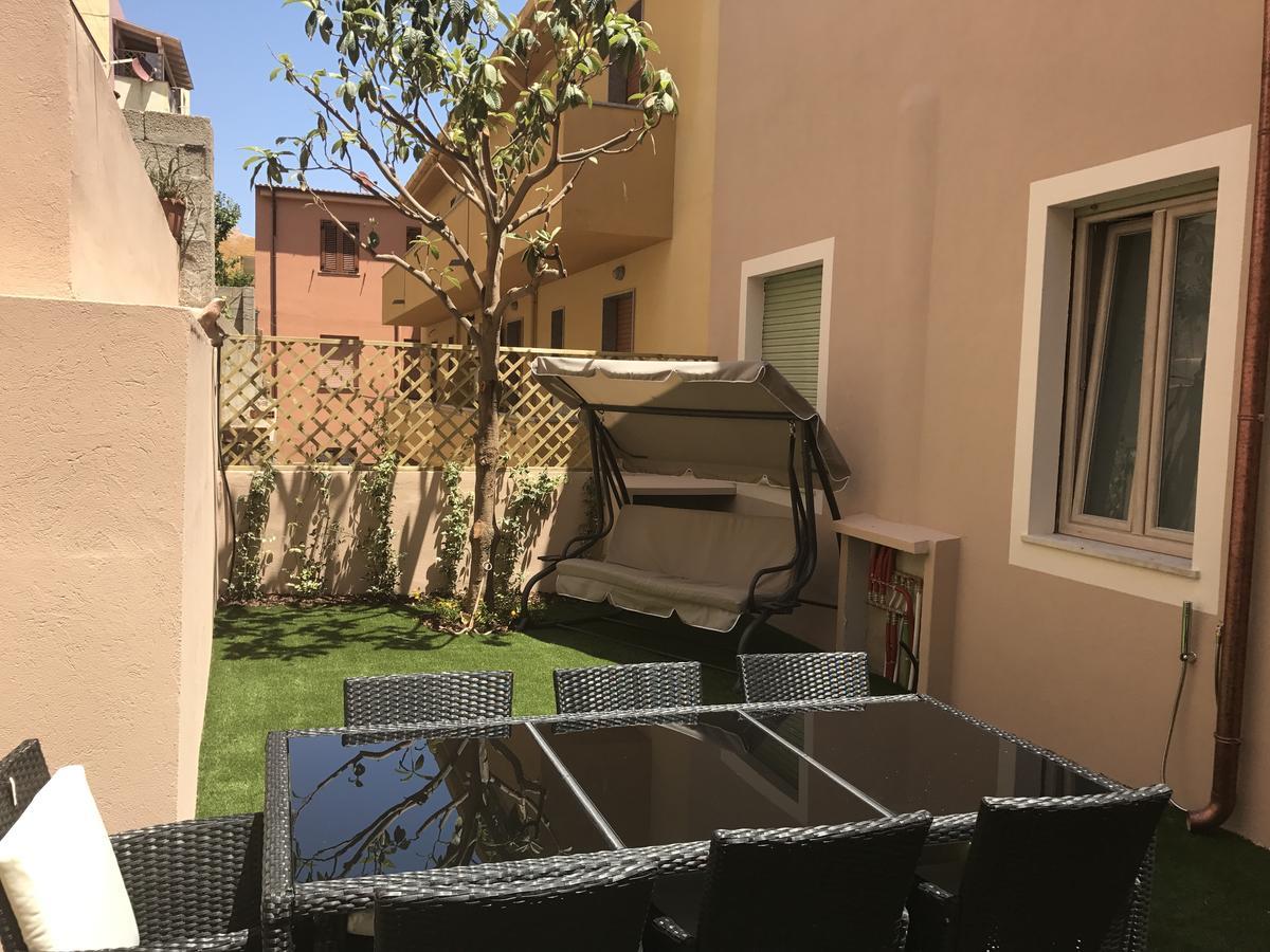 לינה וארוחת בוקר קאסטלסארדו Il Borgo מראה חיצוני תמונה